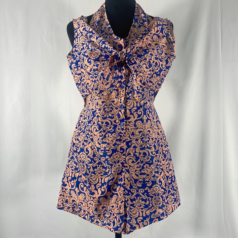 Francesca’s Blue, Peach,Romper, short set onsie,halter, button up, size small